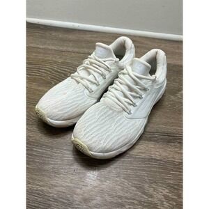 Under Armour Charged Vantage Running Shoes Women's Size‎ 9.5 White Sneakers